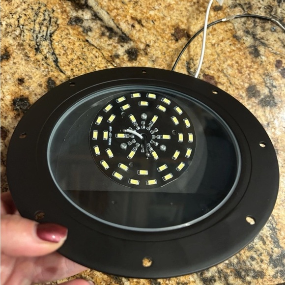RV/Trailer/Toy Hauler 7in Exterior round Flood Light - LED, 12V 18W - Picture 6 of 10